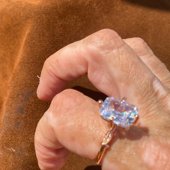 - Art Deco-Faceted Mossainte & 14k Rose Gold Vermiel Ring Size 8 1/2 - Picture 3 of 11